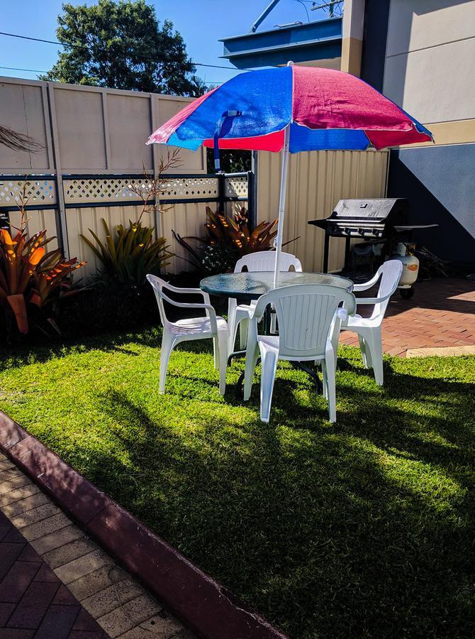 Main Street Motel Hervey Bay Exterior photo